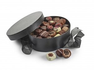 Sort Hatteæske, Luksus chokolade, 500 g.