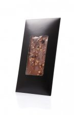 Chef by Nature, Chokoladeplade m/ mælkechokolade, skovbær & hasselnødder, 80 g.