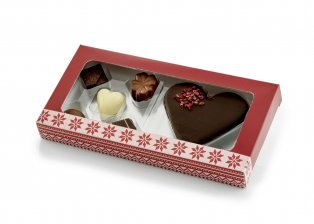 Strik kartonæske med rude - 100 gr. 5 stk. Luksus + Marcipanhjerte