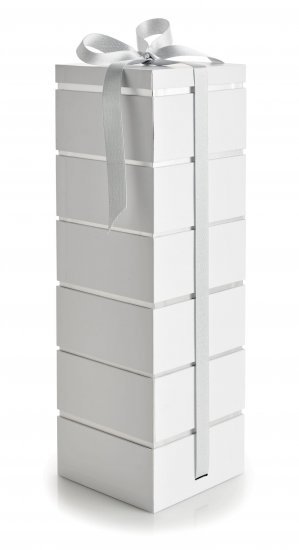 Stable æske 6-Lag Hvid/Sølv, Luksus, Balls, karameller, Toms, Mars og Coca Blanding 1050 g.