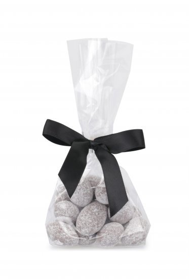 Cellofanposer m/ sort sløjfe, Mandler m/mælkechokolade & flormelis (Snemandler), 90 g.