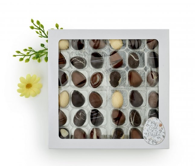 Hvid rudeæske, 36 stk Luksusæg & Marcipanæg 340 g.