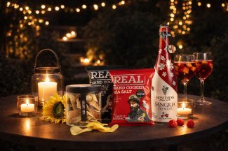 Rød Sangria & Snacks - 2025