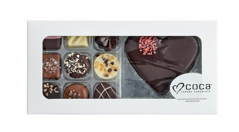Hvid rudeæske, 9 stk. Luksus chokolade & 1 stk. marcipanhjerte 135 g.