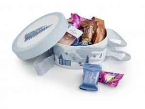 Rund Hatteæske Blue Winter, Anthon Berg Mix 250 g.