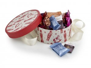 Rund Hatteæske Nøddeknækker, Anthon Berg Mix 250 g.