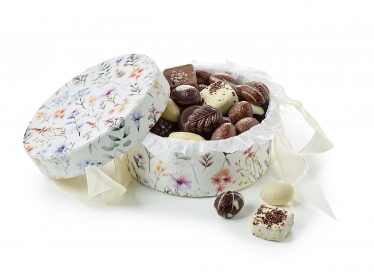 Rund Hatteæske Summer Flowers, Luksus chokolade & Luksusæg 500 g.