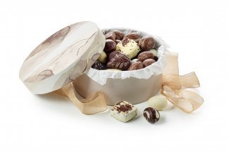 Rund Hatteæske Brun Marmor, Luksus chokolade & Luksusæg 500 g.