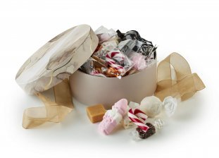 Rund Hatteæske Brun Marmor, Julemix 300 g.