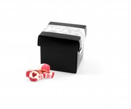 Sort Surprise-box m/ julelabel, Hjerte Rox, 80 g.